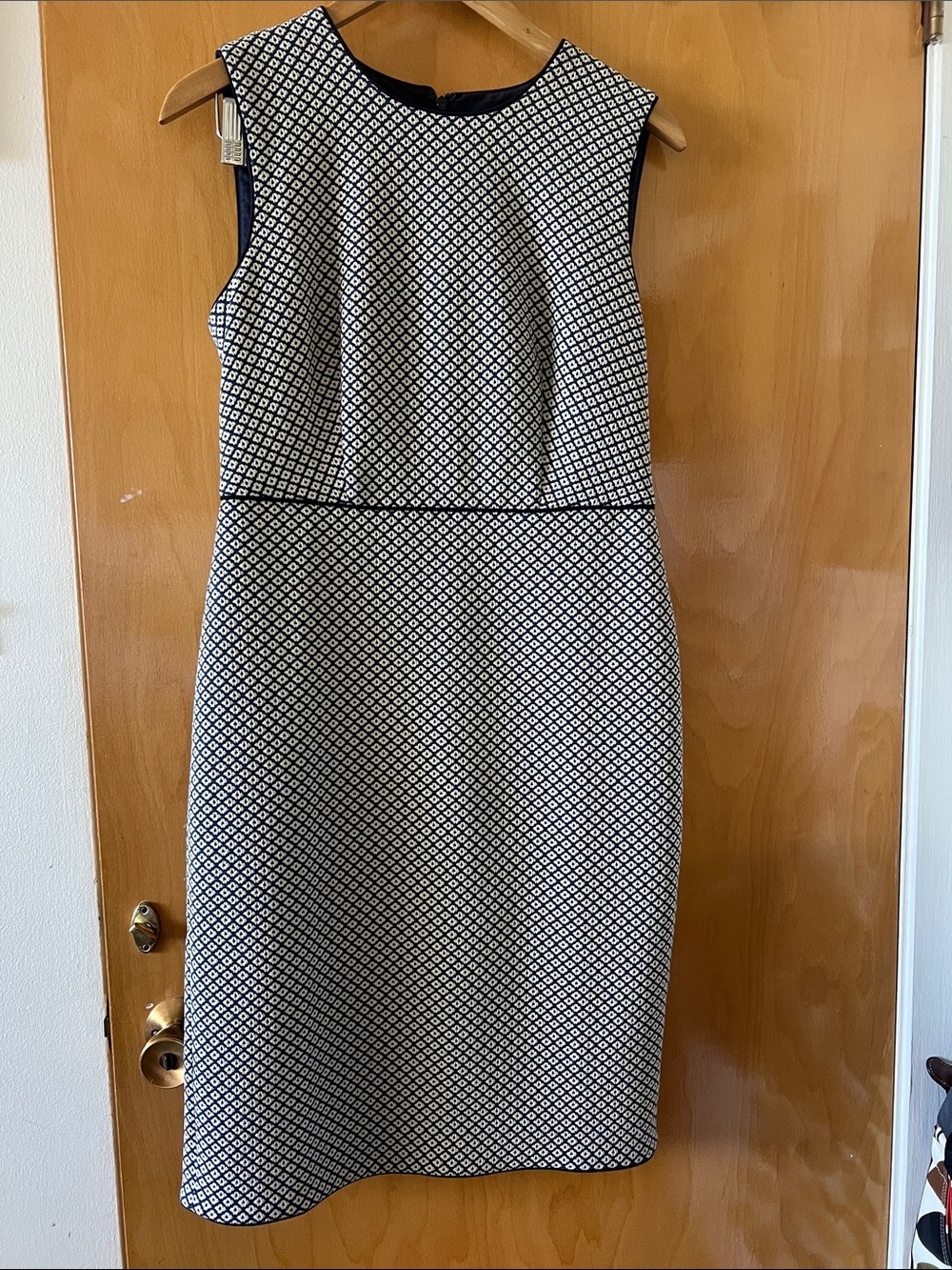 Ann Taylor Black and White Geometric Sheath Dress